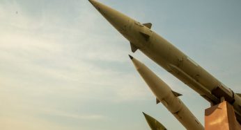 Iran Luncurkan Rudal ke Pangkalan AS di Qatar, Trump Anggap Lemah
