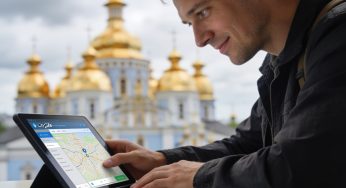 Revitalisasi Pasca-Konflik: Efisiensi Teknologi Pemandu Wisata Kyiv